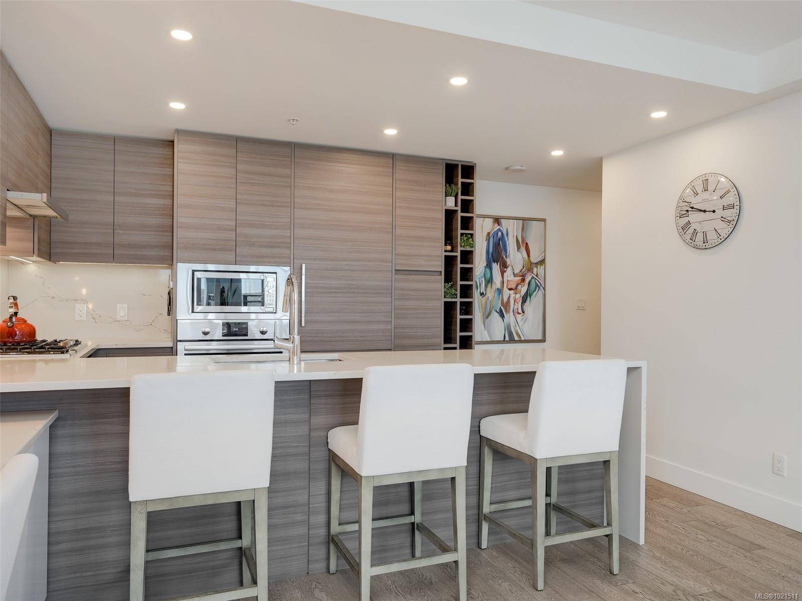 Victoria, BC V8T 0C7,777 Herald St #2103