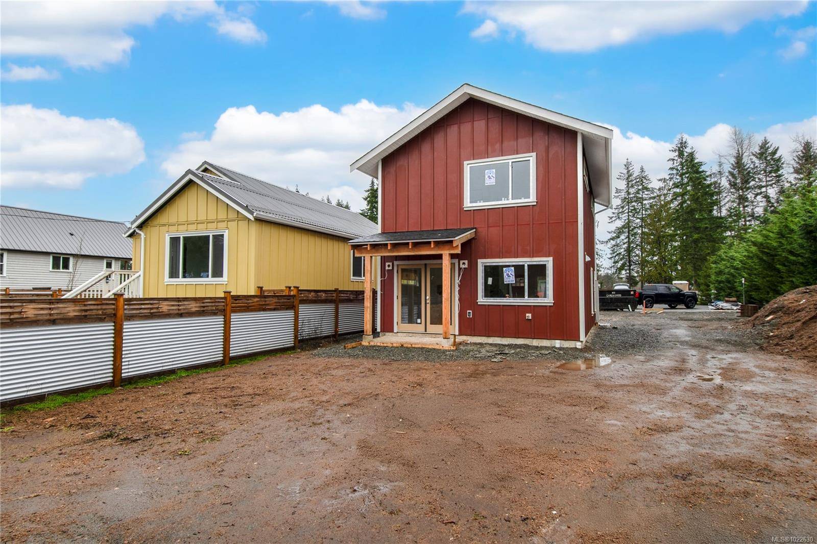 Cumberland, BC V0R 1S0,4703 Cumberland Rd #SL2