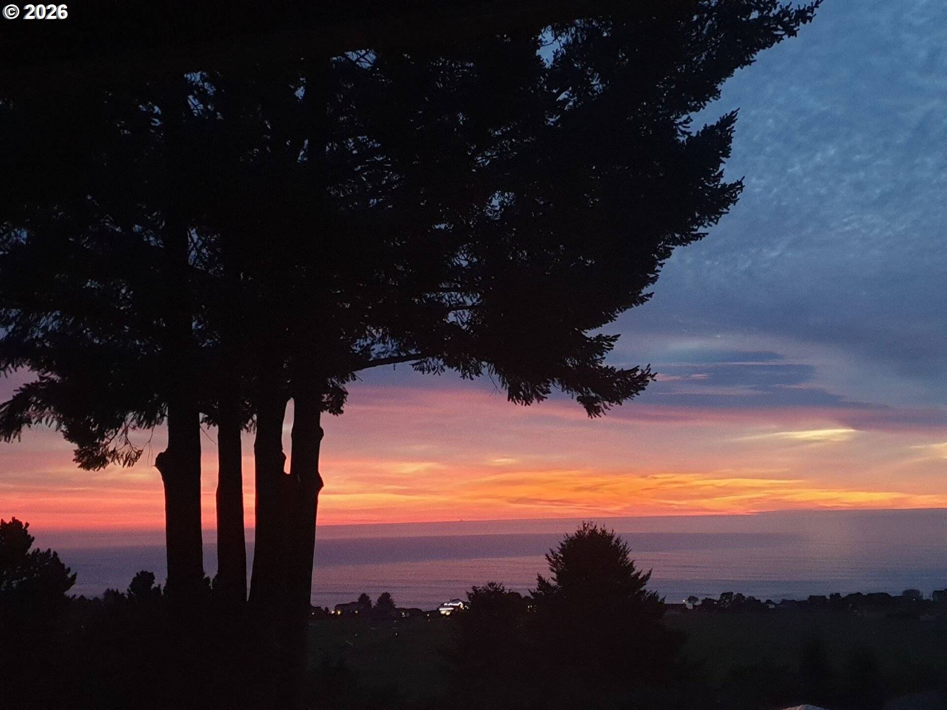 Brookings, OR 97415,15604 NAPA LN