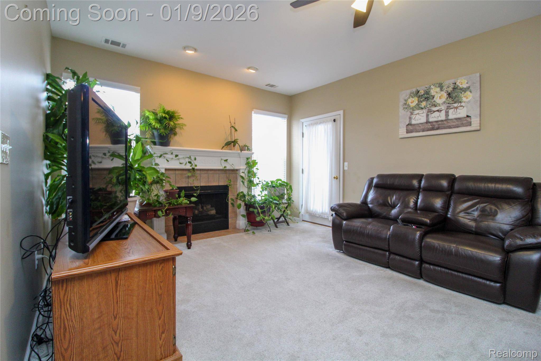 Clinton Township, MI 48038,15389 Yale DR #75