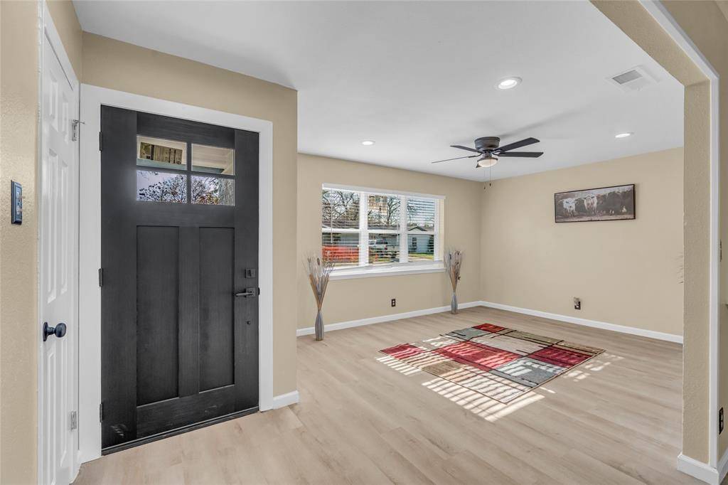 Euless, TX 76040,1612 Tyler Avenue