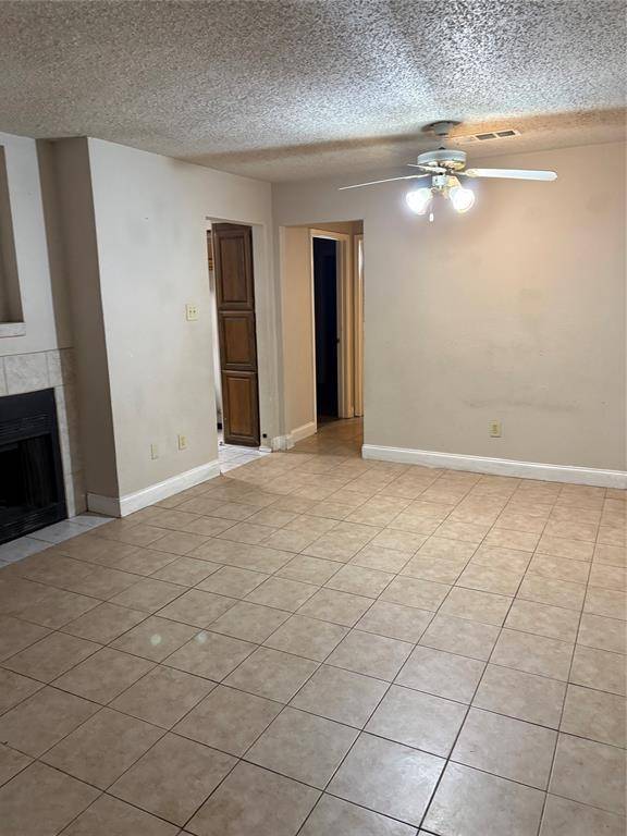 Hurst, TX 76054,823 W Harwood Road E