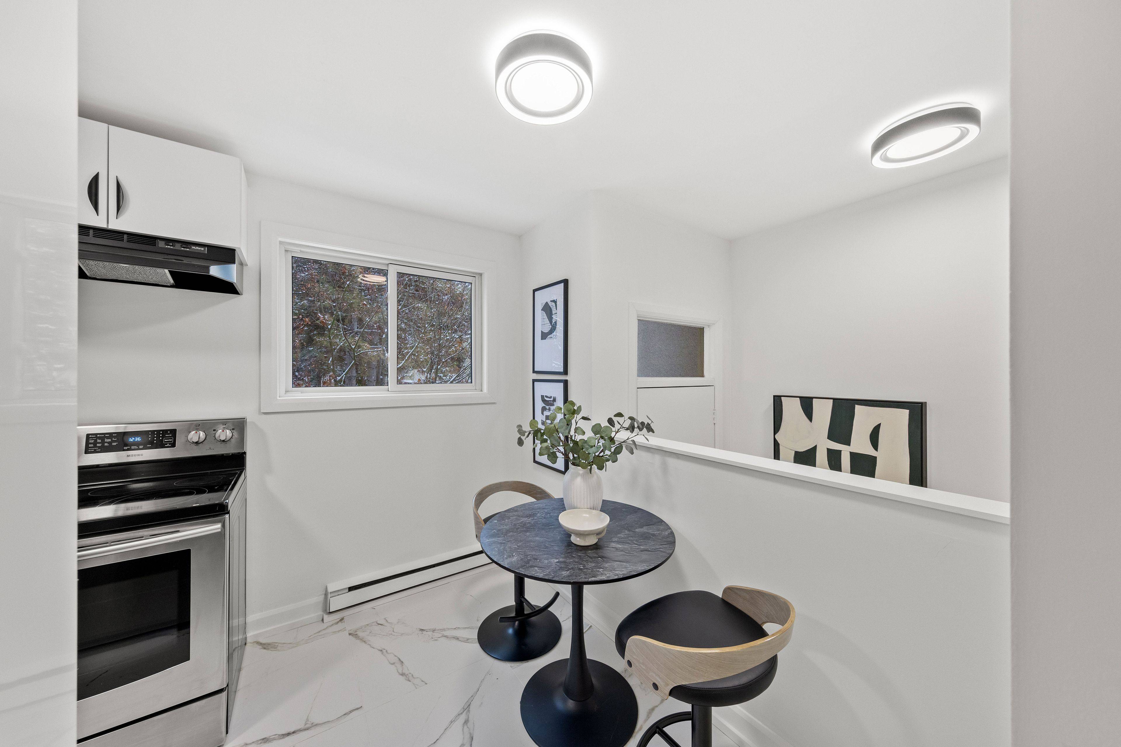 Pickering, ON L1V 3E1,1915 Denmar RD #175