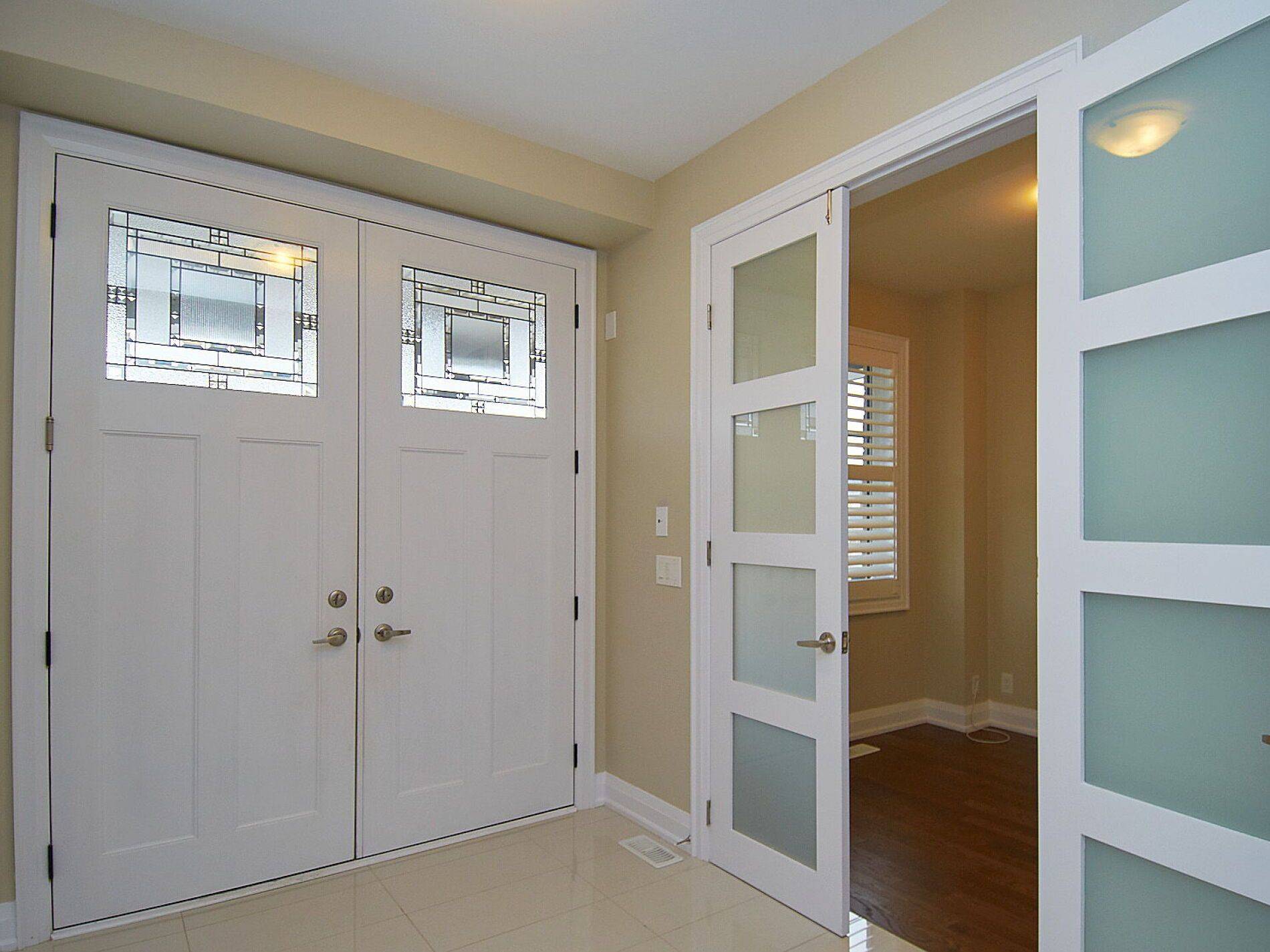 Oshawa, ON L1L 0L4,2344 Dobbinton ST