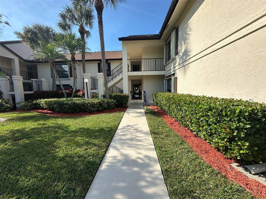 Greenacres, FL 33467,3409 Jog Park Dr #3409