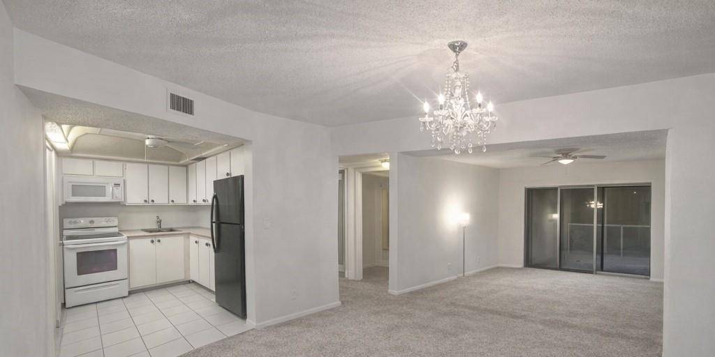 Lauderdale Lakes, FL 33319,4281 NW 41st St #419