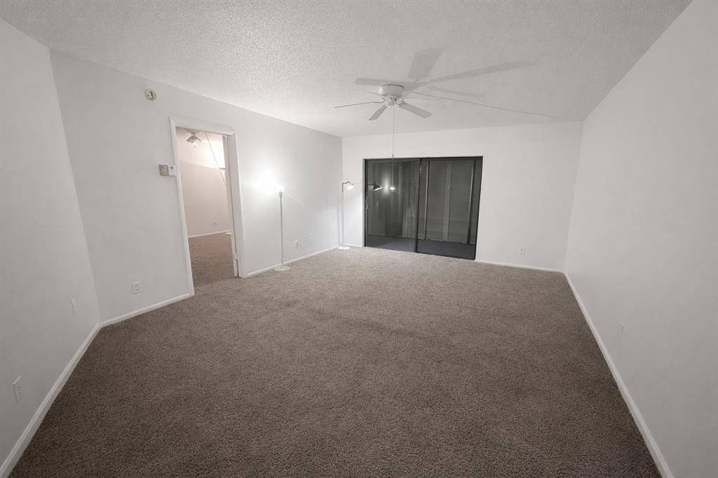 Lauderdale Lakes, FL 33319,4281 NW 41st St #419