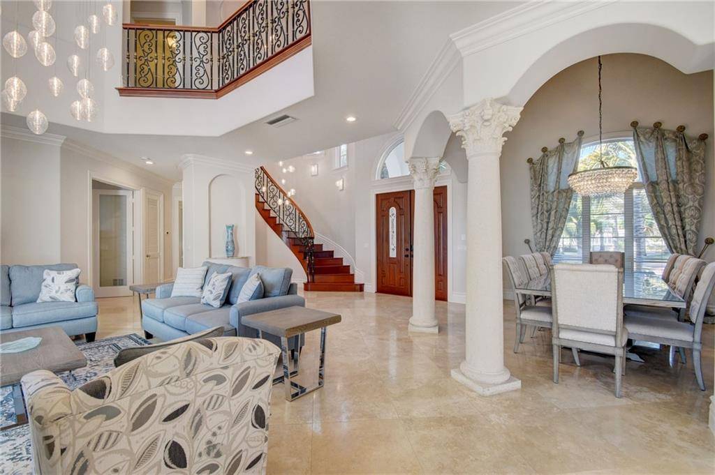 Lake Worth Beach, FL 33460,1320 S Lakeside Dr