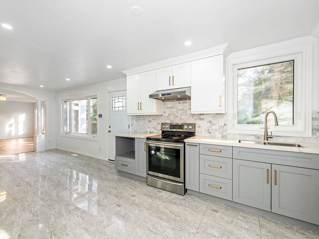 East Gwillimbury, ON L0G 1M0,4800 Herald RD