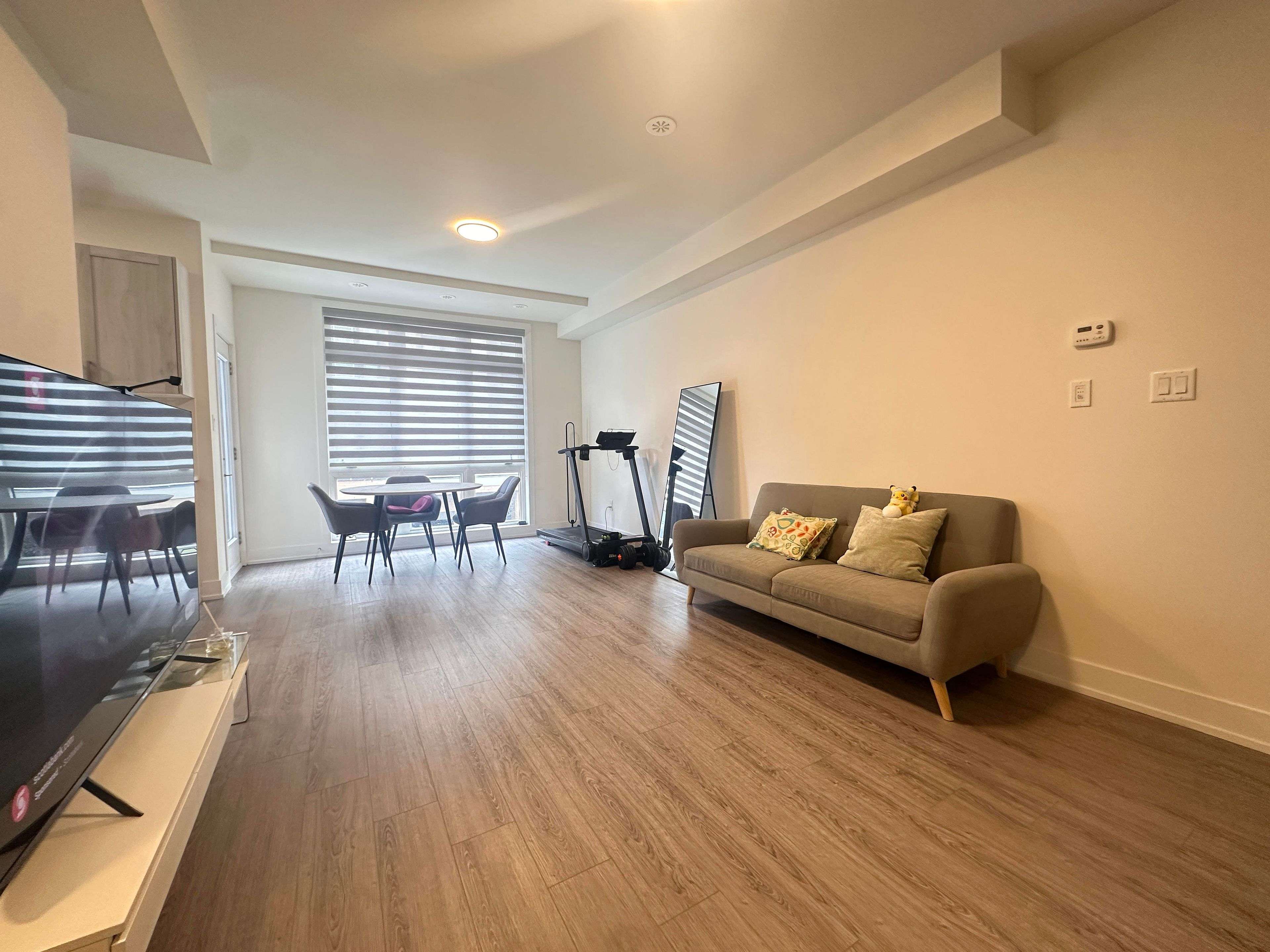 Richmond Hill, ON L4E 1J4,3 bond CRES #6