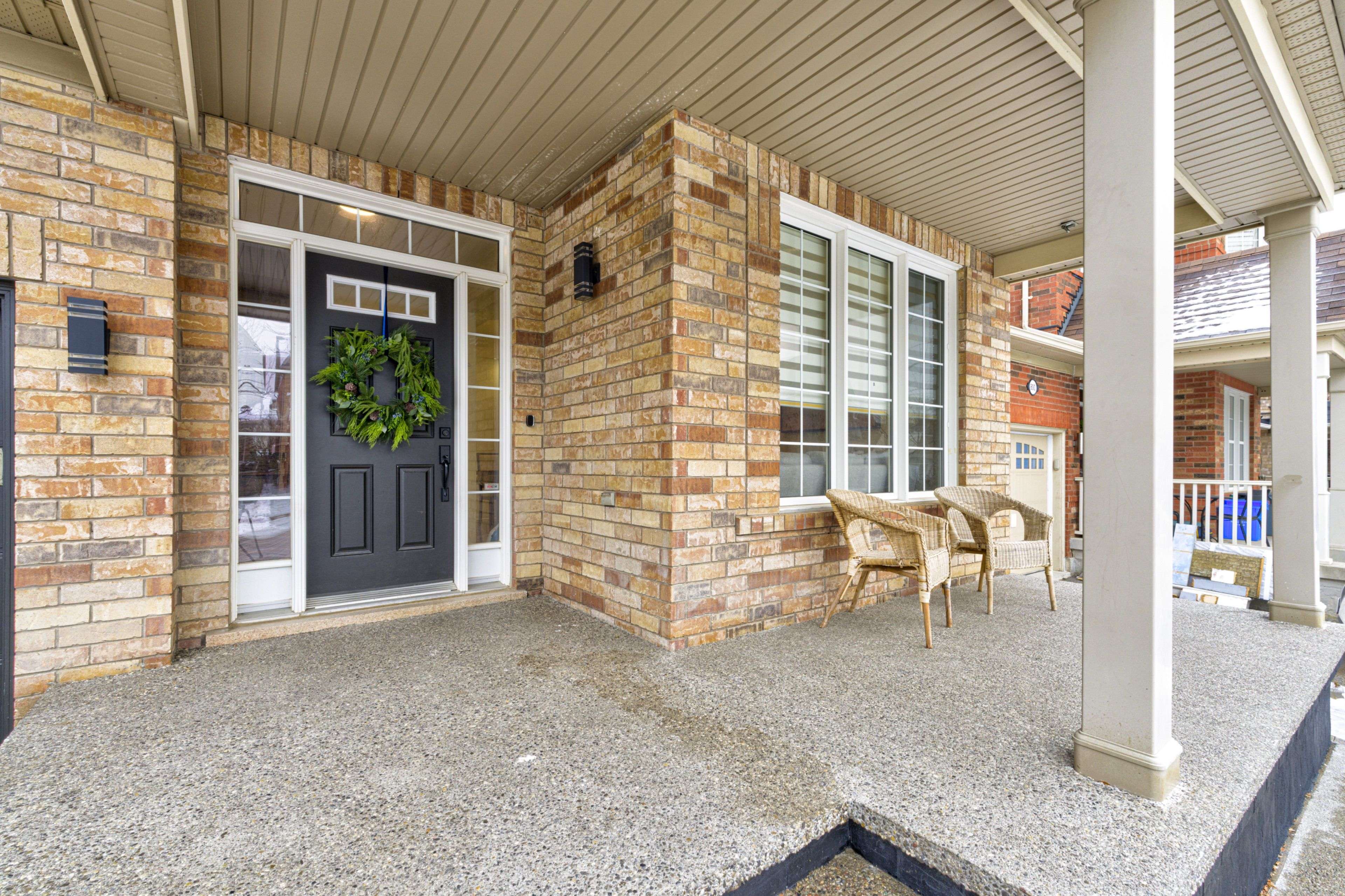 Milton, ON L9T 0N8,796 Rayner CT