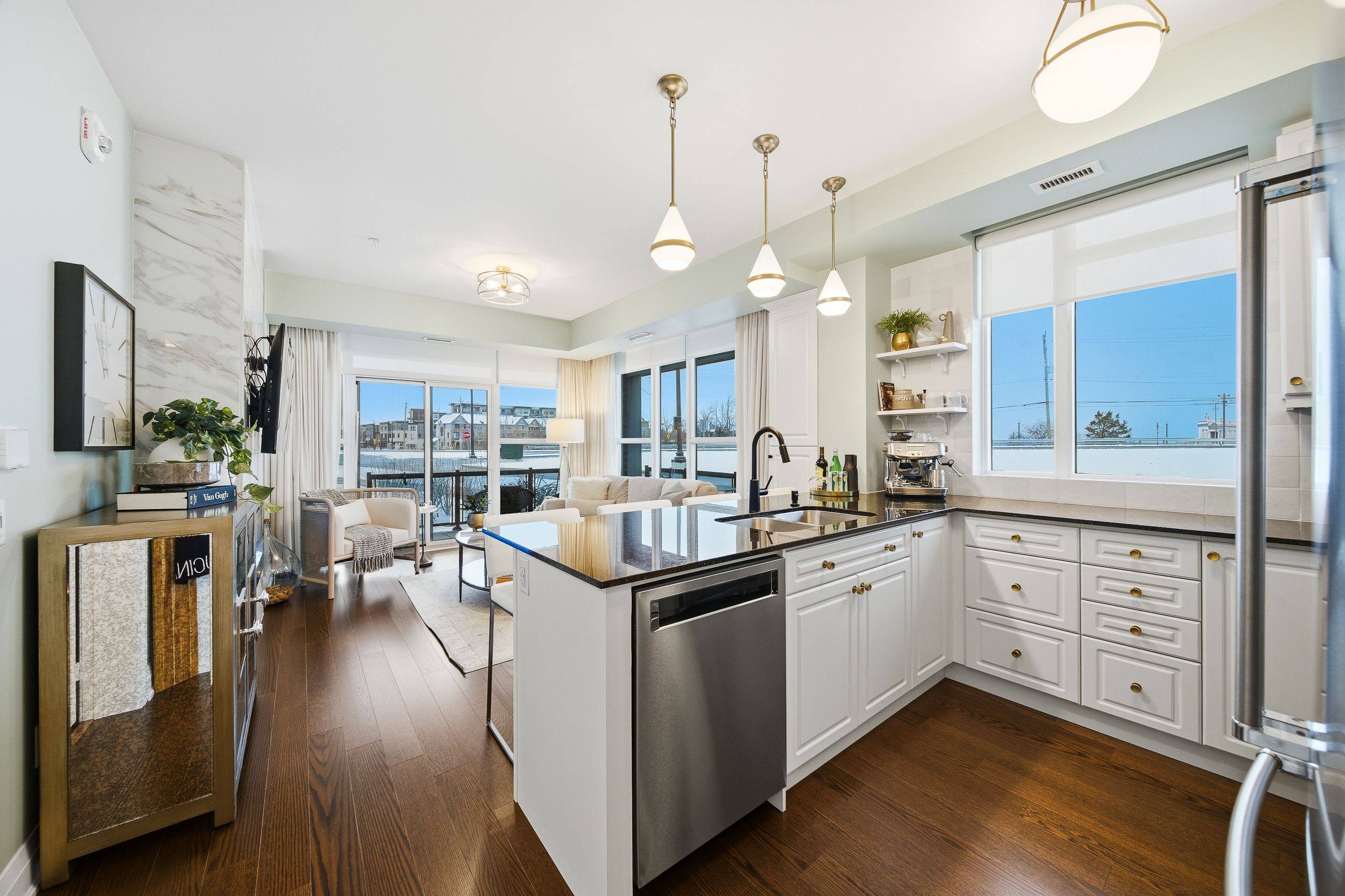 Grimsby, ON L3M 0J1,16 Concord PL #112