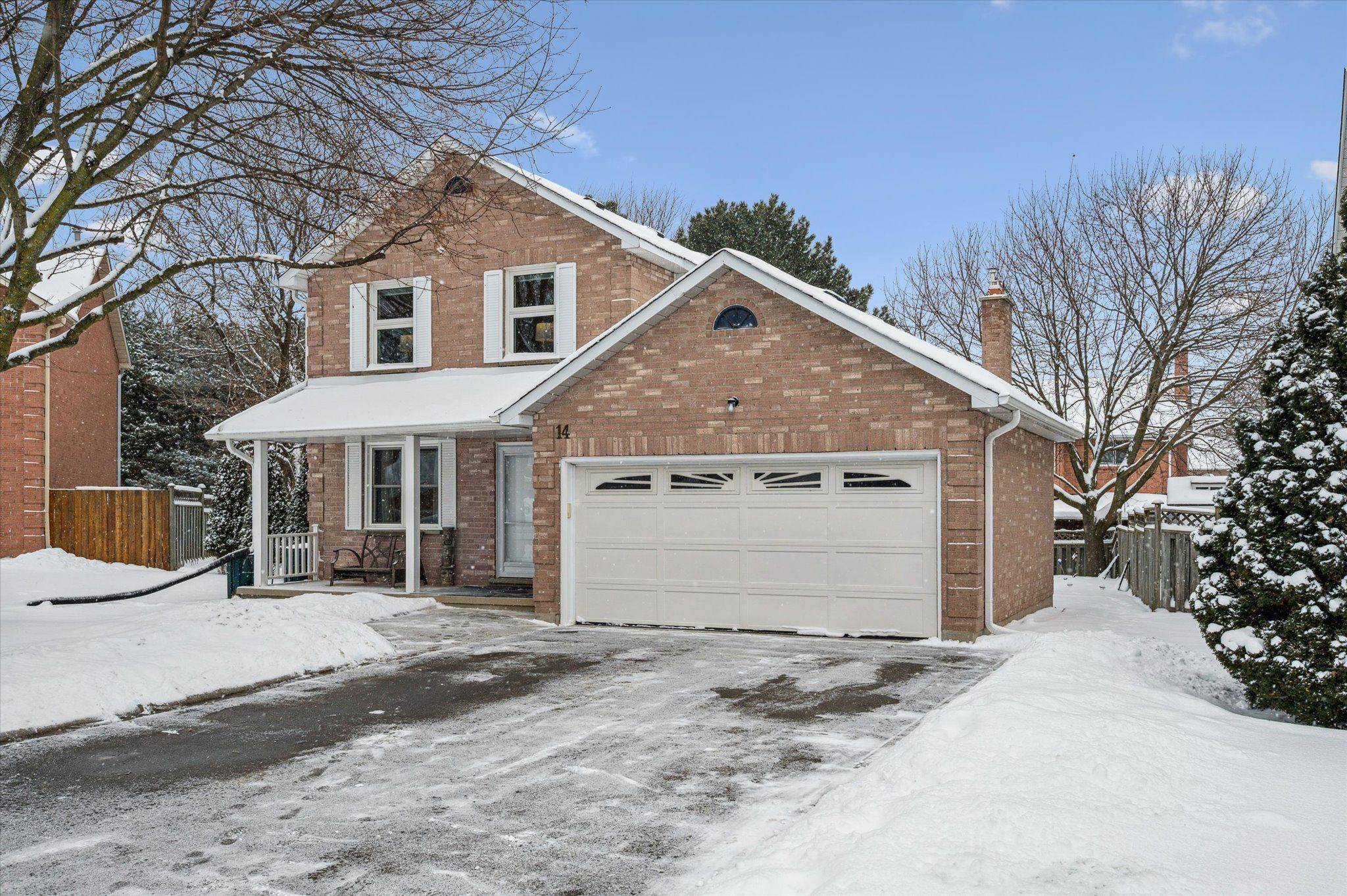 Cambridge, ON N3C 3R6,14 Bitzer CT