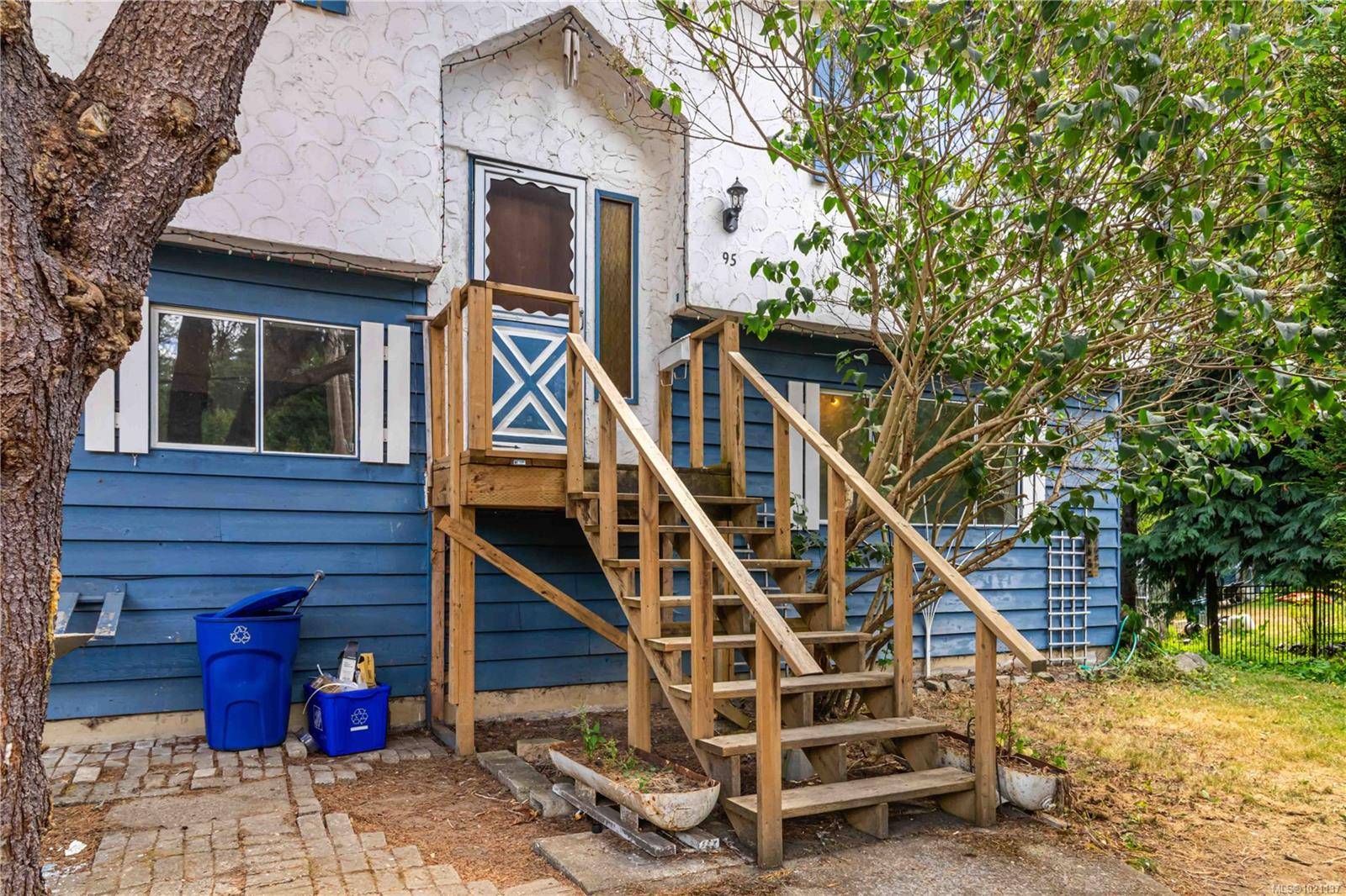 View Royal, BC V9B 6B7,95 Marler Dr