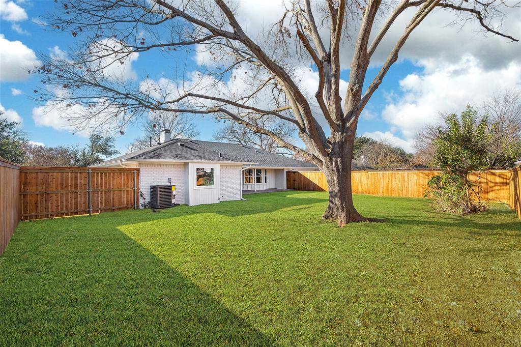 Dallas, TX 75229,3871 Duchess Trail