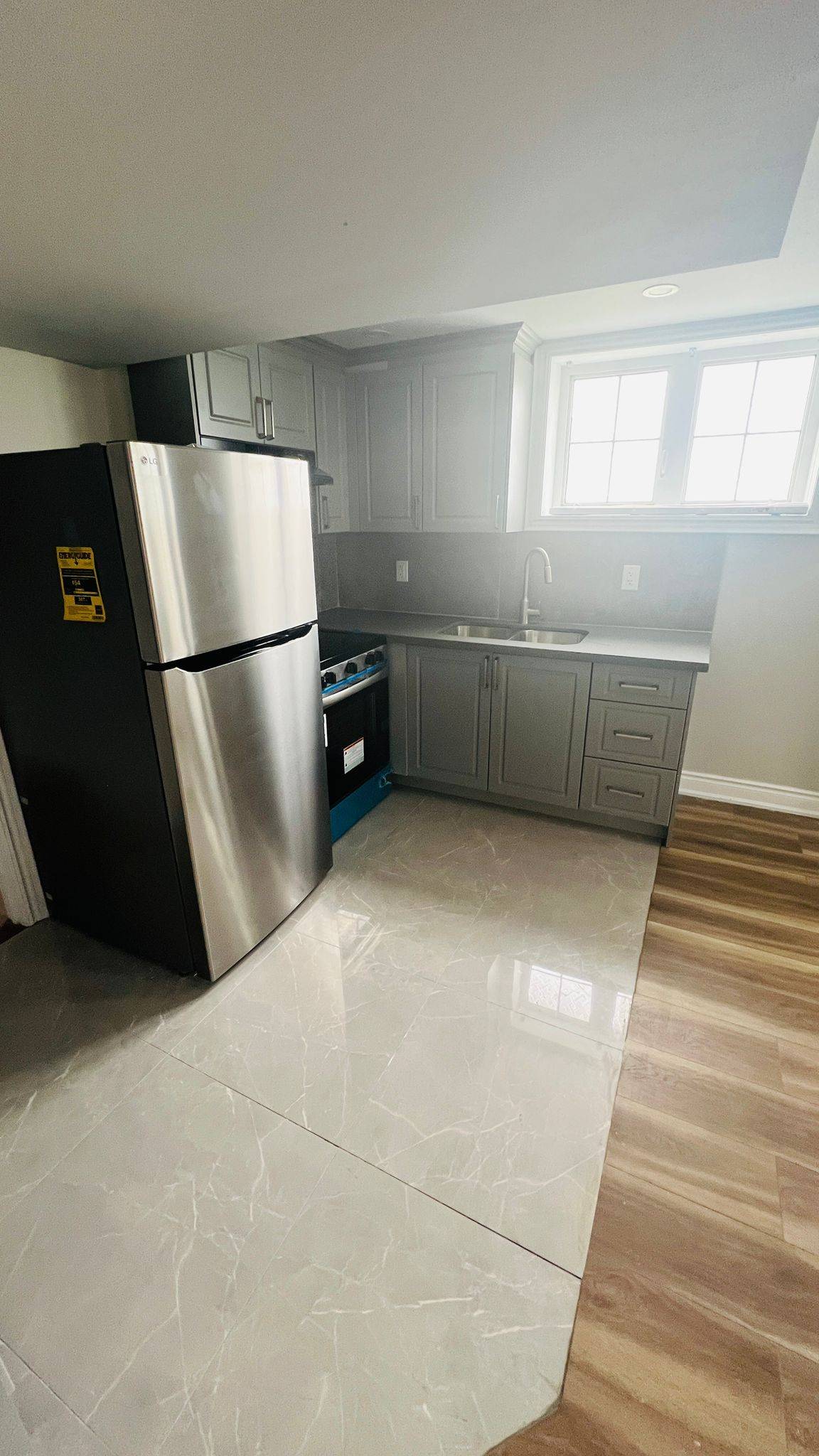 Oshawa, ON L1K 0M9,1808 Castlepoint DR #Basement