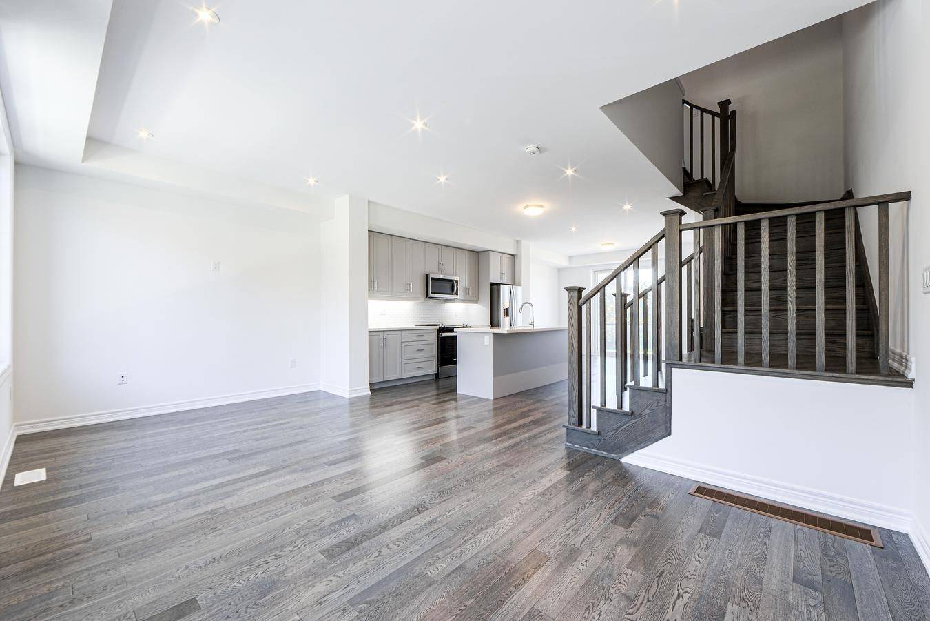 Brampton, ON L6Y 0B6,14 Folcroft ST