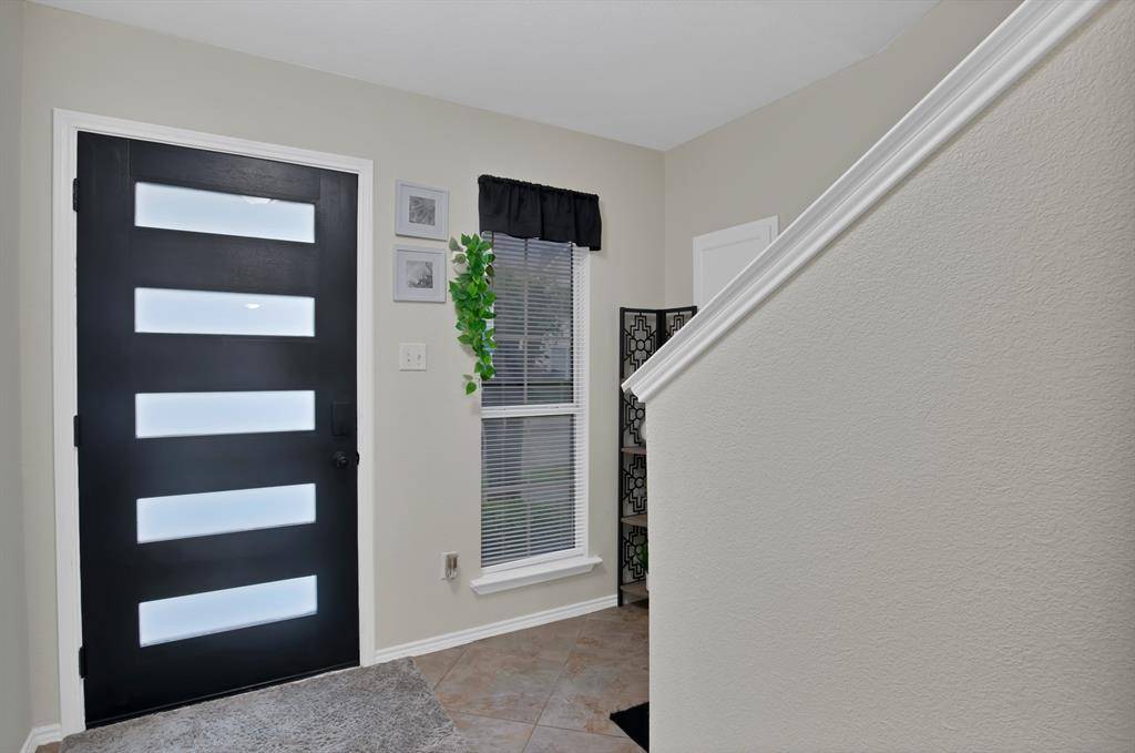 Fort Worth, TX 76179,5652 Giddyup Lane