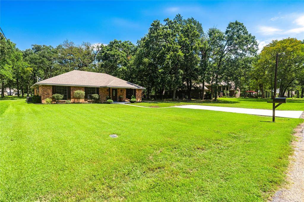 Enchanted Oaks, TX 75156,205 CEDARWOOD Drive