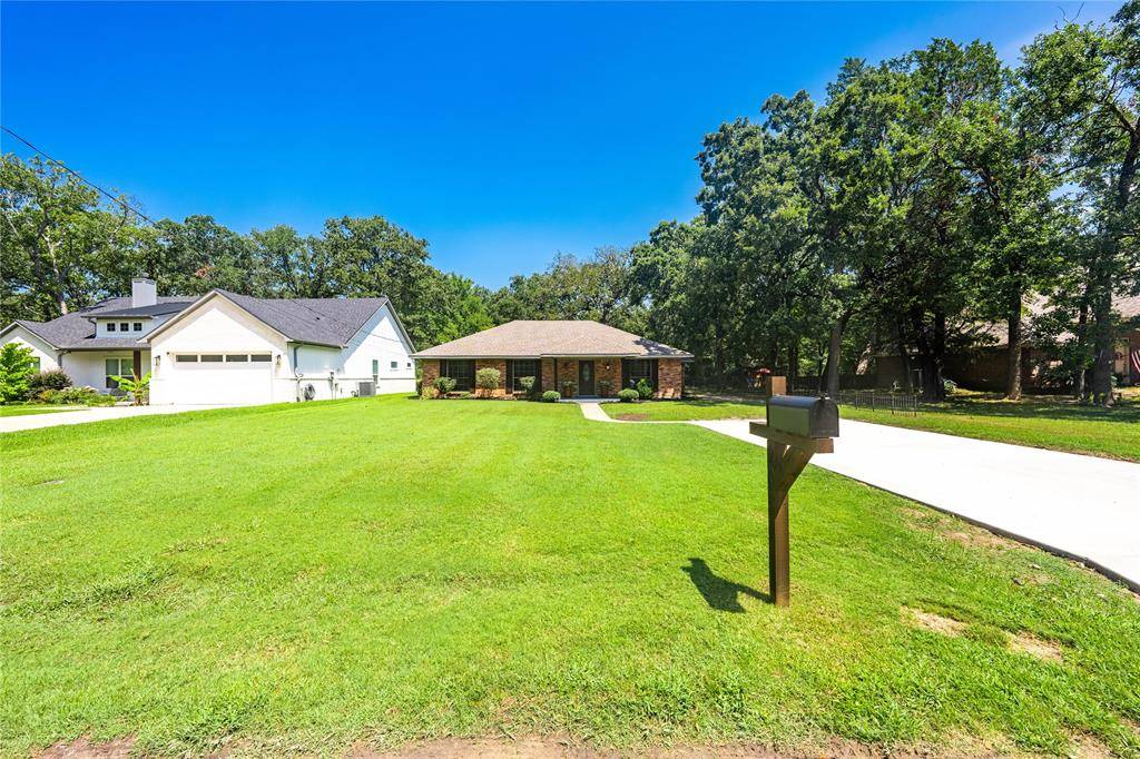 Enchanted Oaks, TX 75156,205 CEDARWOOD Drive