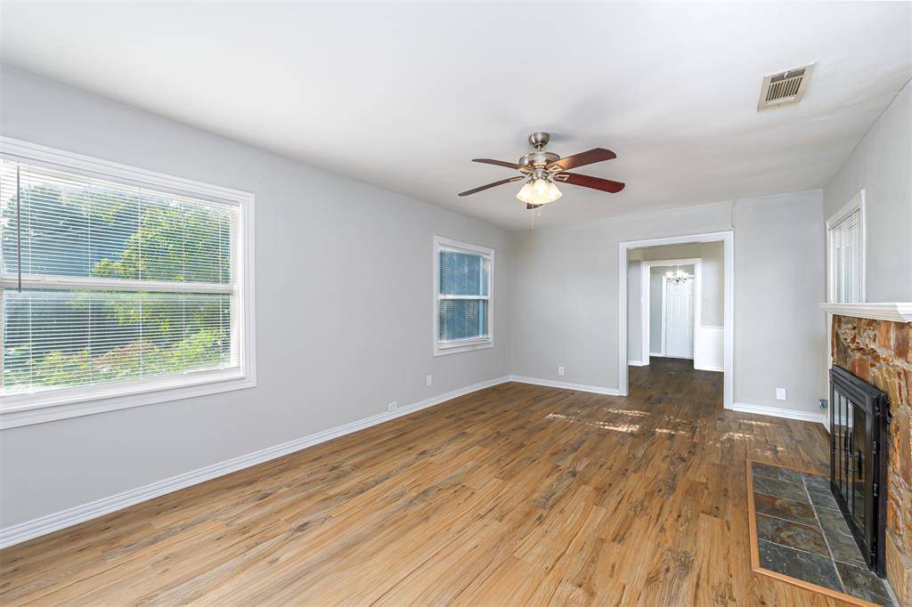 Fort Worth, TX 76103,1924 N Edgewood Terrace