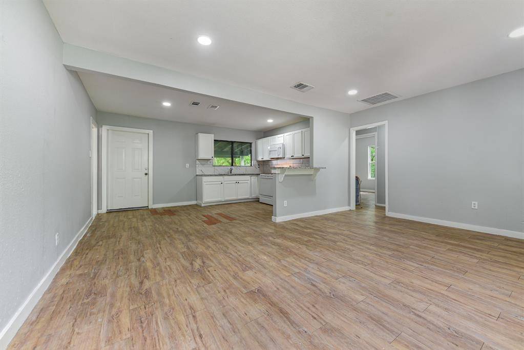 Dallas, TX 75227,8323 Lapanto Lane #A