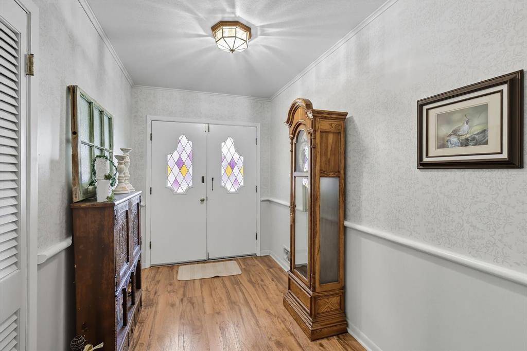 Whitesboro, TX 76273,300 E Main Street