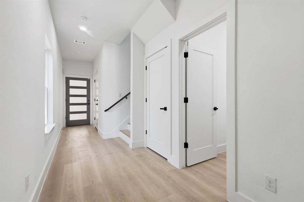 Dallas, TX 75215,2530 Lowery Street