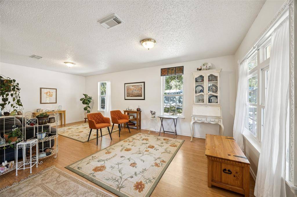 Mabank, TX 75156,115 Mohican Trail