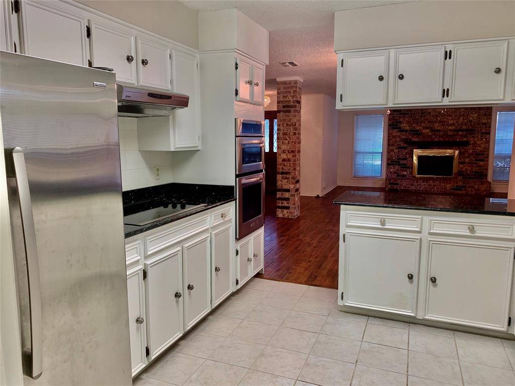 Fort Worth, TX 76132,4914 Ledgestone Drive