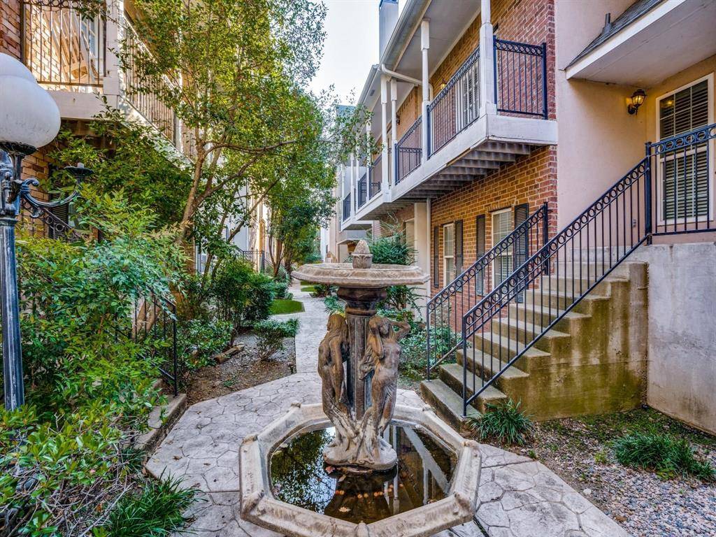 Dallas, TX 75206,5707 Lewis Street