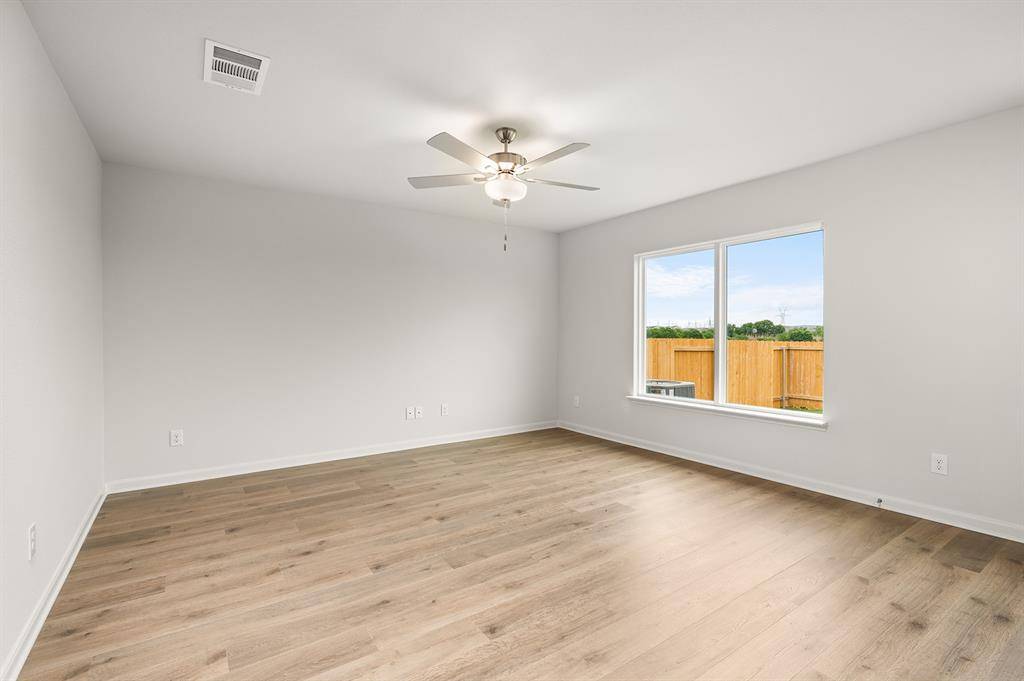 Venus, TX 76084,307 Julian Davis Drive