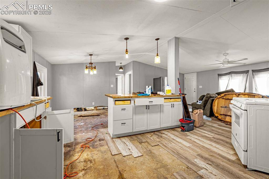 Pueblo, CO 81003,2308 W 14th ST