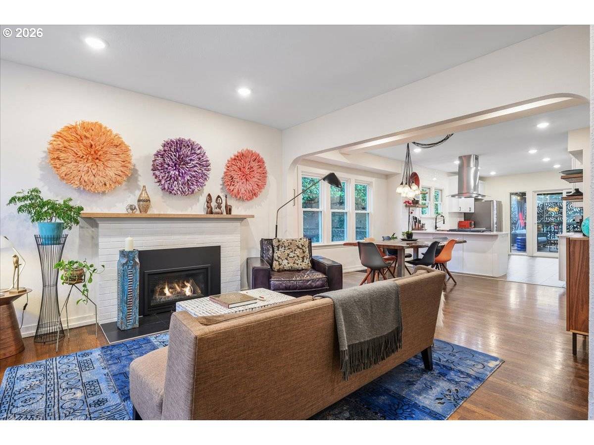 Portland, OR 97206,2606 SE 49TH AVE