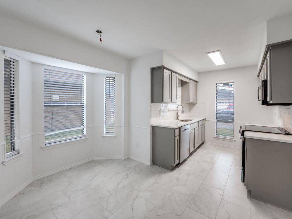 Carrollton, TX 75007,2035 Avignon Drive