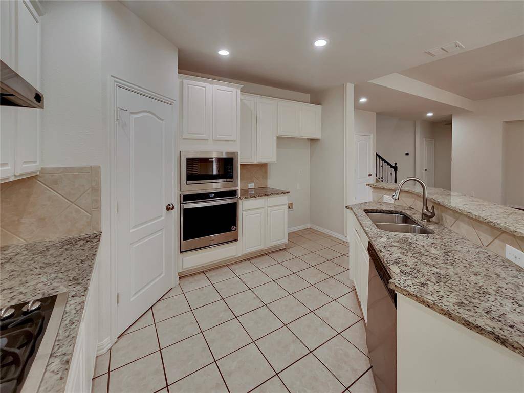 Sunnyvale, TX 75182,307 Brookwood Forest Drive