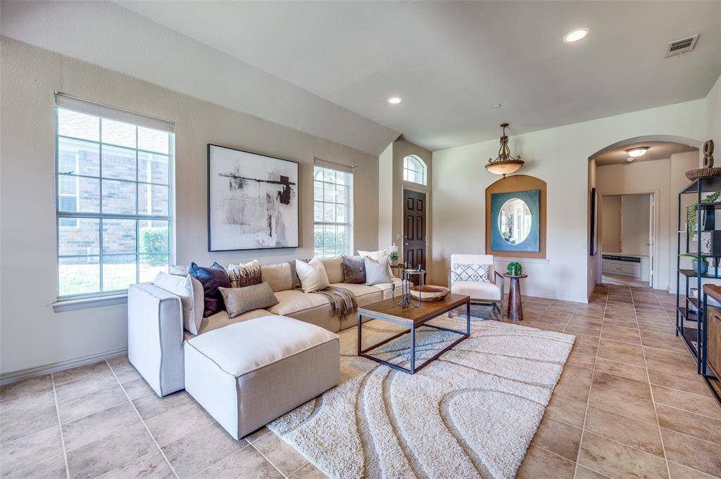 Plano, TX 75025,9824 Derwent Drive