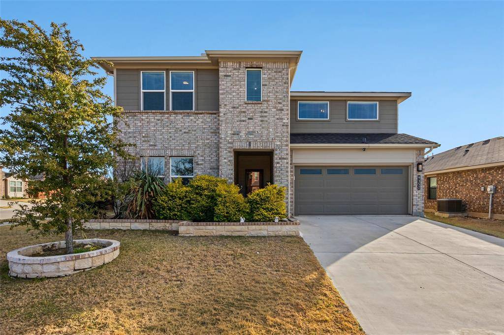 Fort Worth, TX 76131,9352 Herringbone Drive