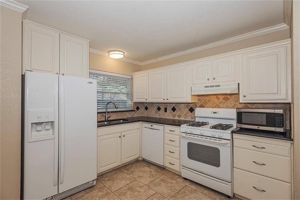 Farmers Branch, TX 75234,13450 Mount Castle Drive