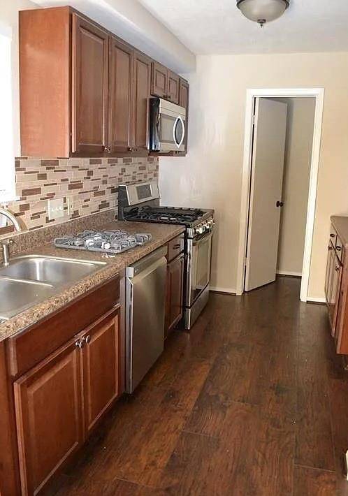 Crowley, TX 76036,105 N Heights Drive