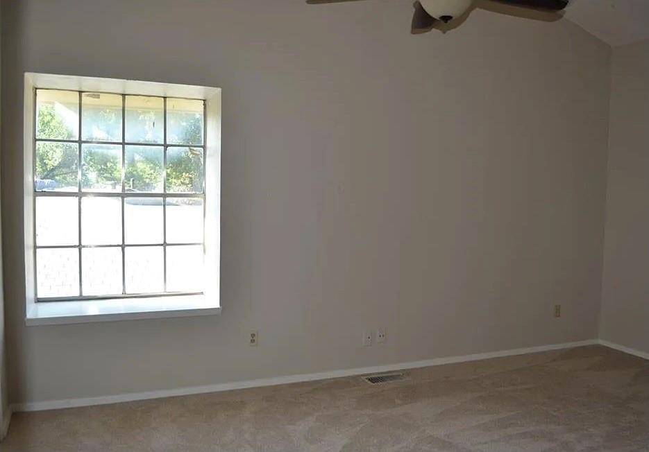 Crowley, TX 76036,105 N Heights Drive