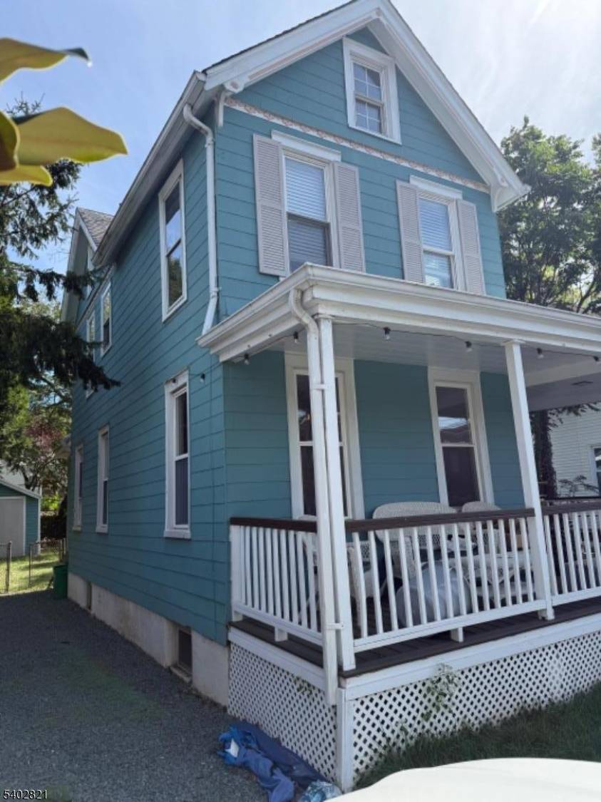 Nutley Twp., NJ 07110,22 Hamilton Pl