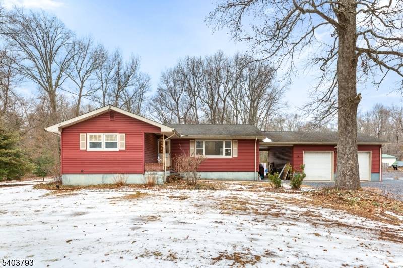 South Brunswick Twp., NJ 08831,103 Fresh Ponds Rd