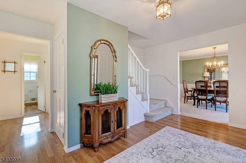 East Hanover Twp., NJ 07936,70 Tiffany Dr