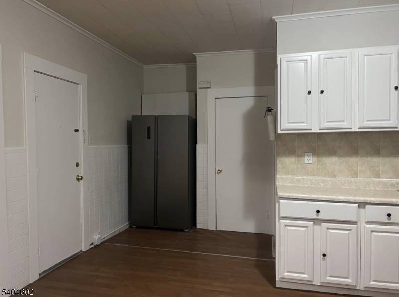 Elizabeth City, NJ 07202,234 Christine St #2F