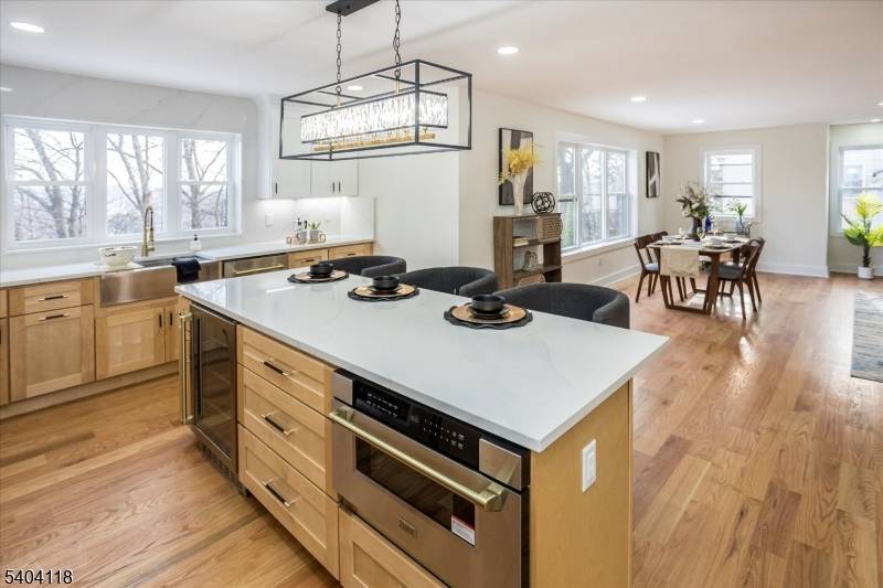 Clifton City, NJ 07012,415 Mount Prospect Ave