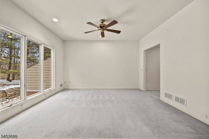 Montville Twp., NJ 07045,88 Louis Dr