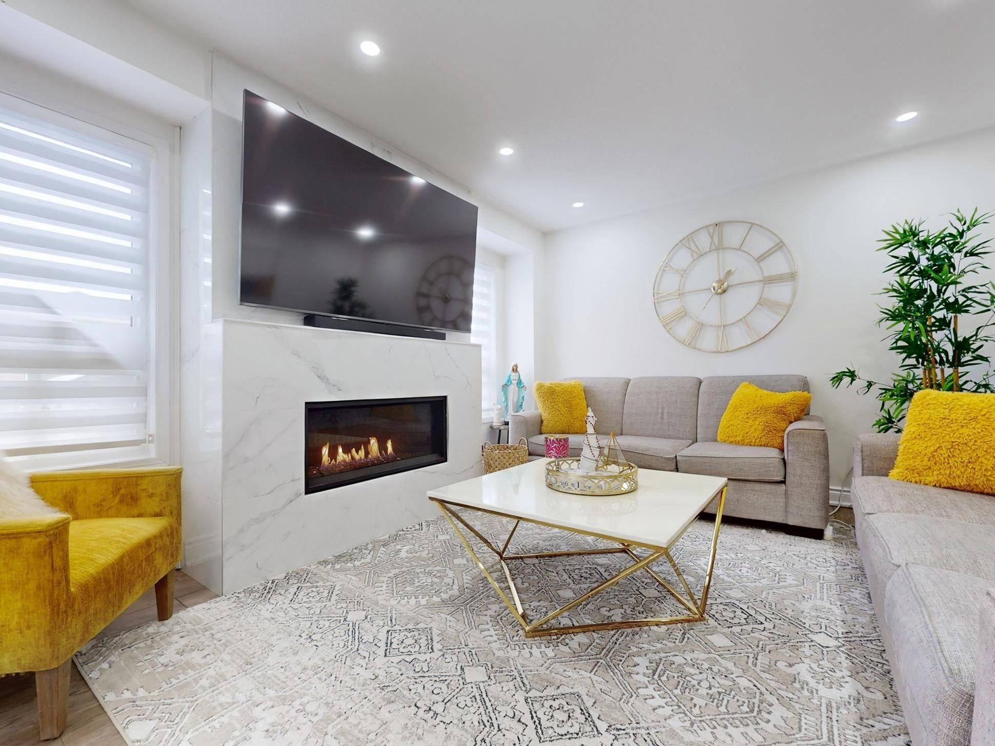 Bradford West Gwillimbury, ON L3Z 0P8,164 Webb ST