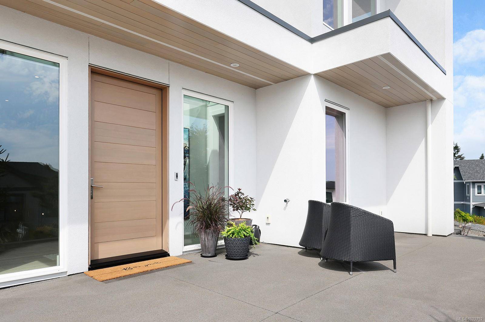 Nanaimo, BC V9T 0K8,156 Golden Oaks Cres