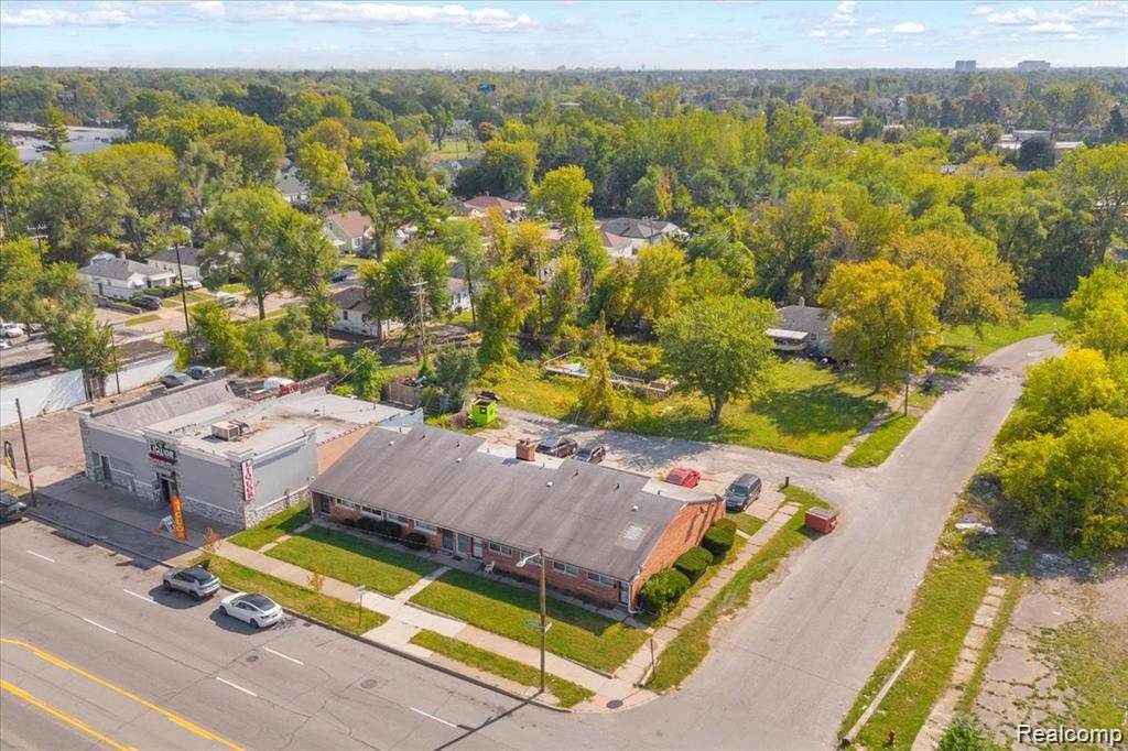 Detroit, MI 48228,18541 Plymouth RD